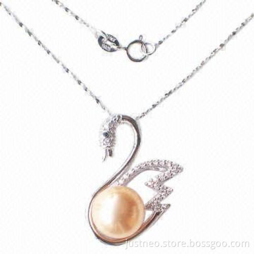 Solid 925 sterling silver chain necklace with pearl and CZ mounted silver swan pendant